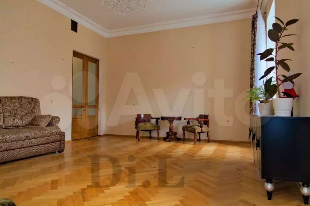 3-к. квартира, 81 м, 2/6 эт. - Фото 1