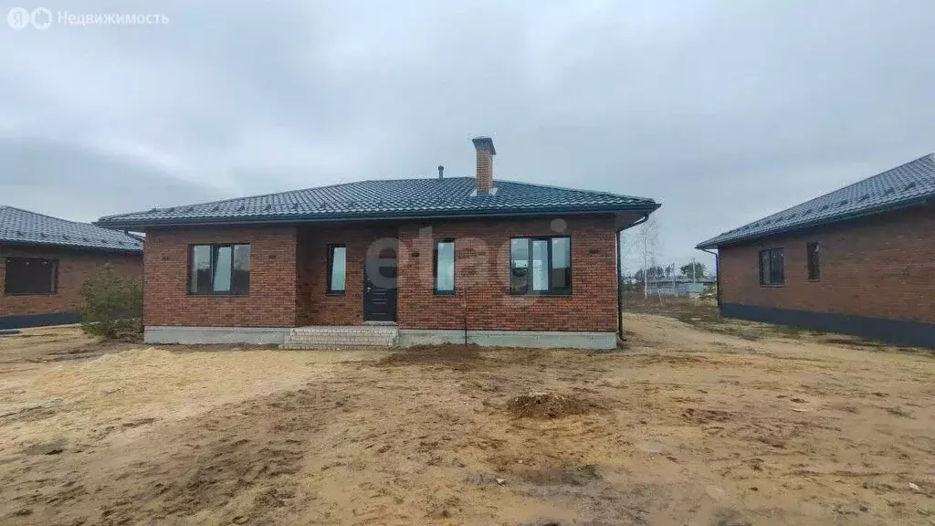 Дом в Медовка, улица Сержанта Белодедова (157 м) - Фото 1