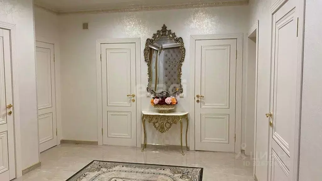 3-к кв. Ингушетия, Назрань Московская ул. (101.94 м) - Фото 1