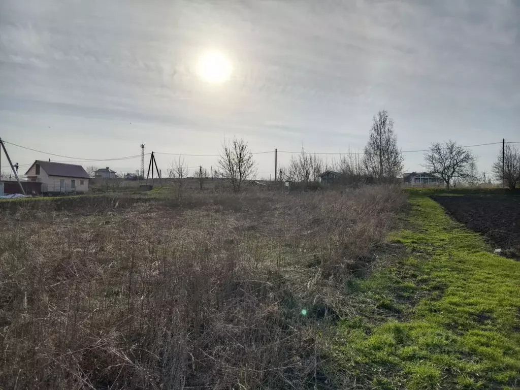 Участок в Орловская область, Орловский район, д. Сухая Орлица  (10.0 ... - Фото 0