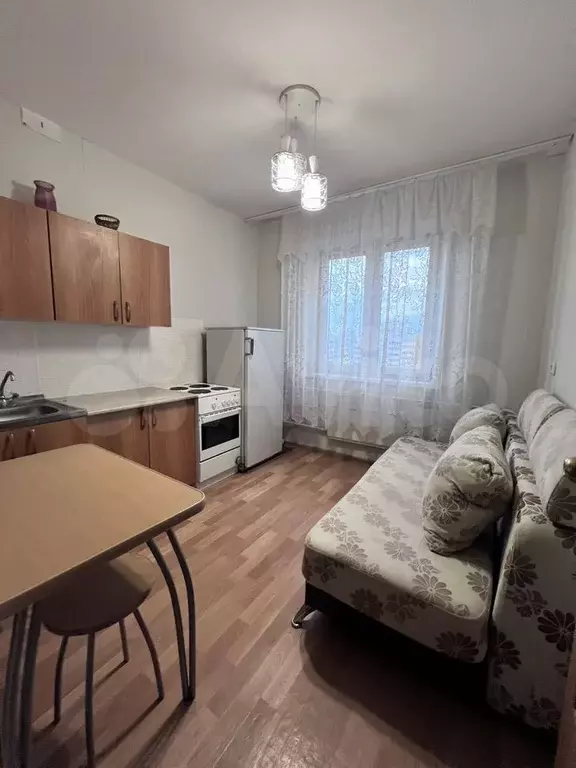 1-к. квартира, 31,6 м, 10/10 эт. - Фото 0