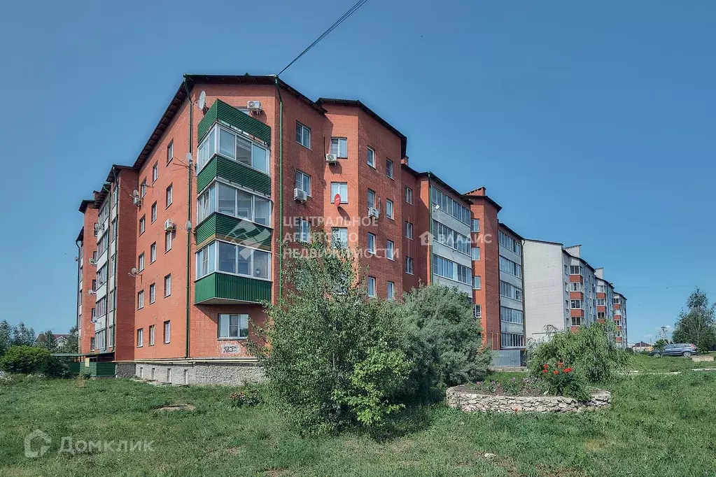 Продаётся 2-к квартира, 61.7 м - Фото 0