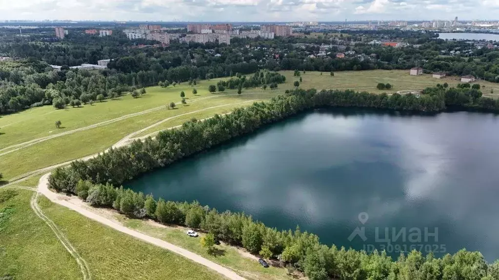 Участок в Московская область, Щелково Кожинский Берег кп,  (10.0 сот.) - Фото 0