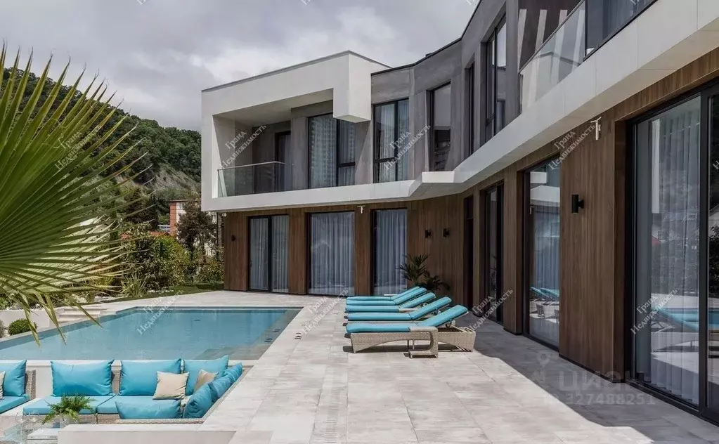 Дом в Краснодарский край, Сочи ул. Полтавская, 13А (440 м) - Фото 2