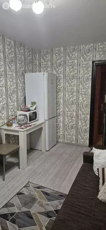 1к в 3-комнатной квартире (13 м) - Фото 2