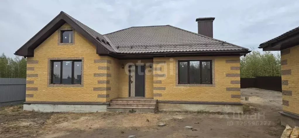 Дом в Воронежская область, Рамонский район, Новоживотинновское с/пос, ... - Фото 1