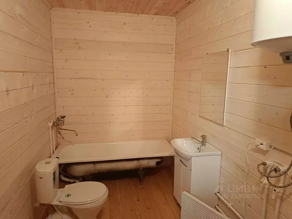 Дом в Ленинградская область, Гатчинский район, д. Малое Замостье  (80 ... - Фото 2