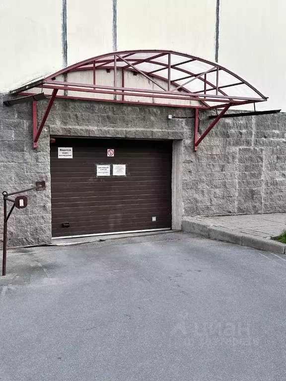 Гараж в Санкт-Петербург Парашютная ул., 19К1 (16 м) - Фото 0
