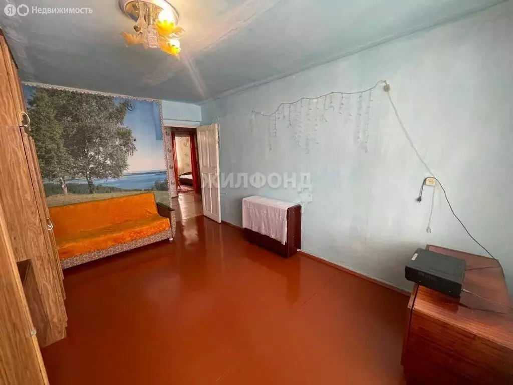 3-комнатная квартира: посёлок городского типа Шерегеш, улица ... - Фото 1
