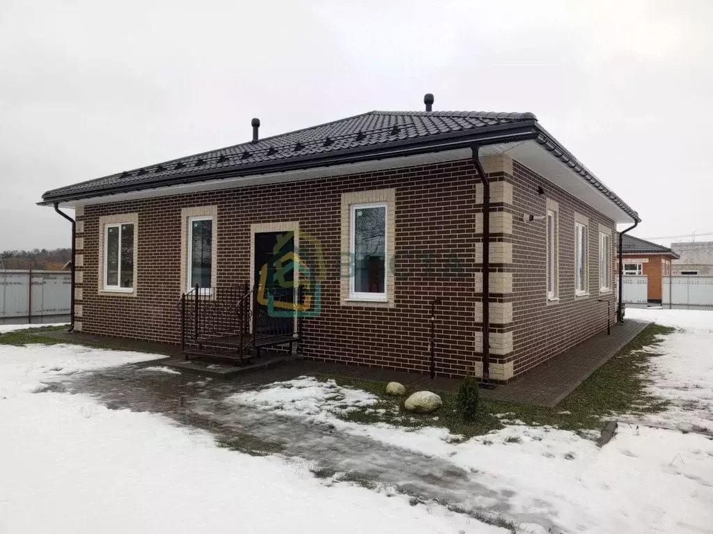 Дом в Ленинградская область, Ломоносовский район, Горбунковское с/пос, ... - Фото 1