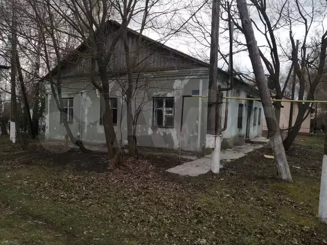 Здание в центре - Фото 0