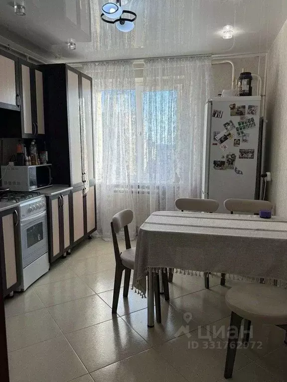 2-к кв. Чувашия, Чебоксары ул. Строителей, 6 (59.8 м) - Фото 1