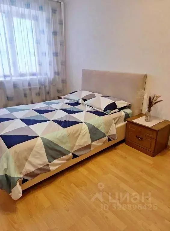 2-к кв. Татарстан, Альметьевск ул. Шевченко, 138 (70.0 м) - Фото 1