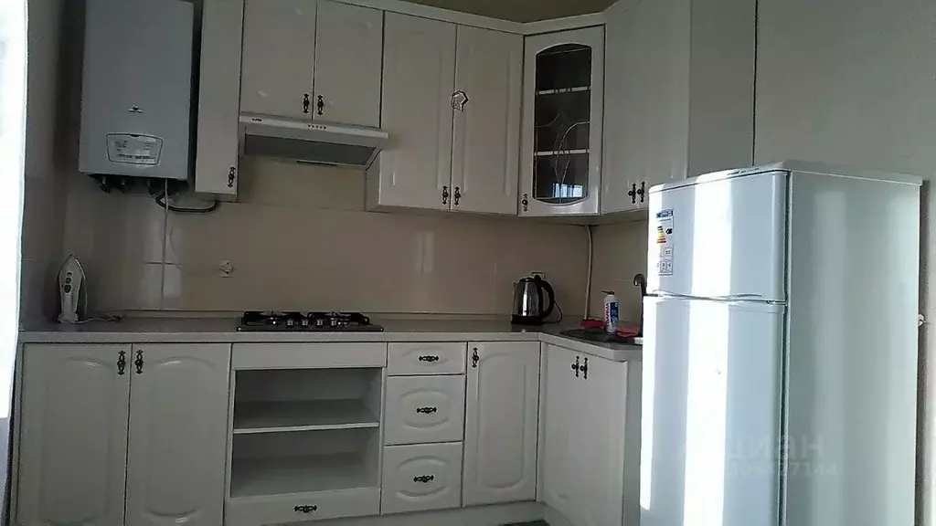 1-к кв. Крым, Симферополь ул. Тренева, 21 (35.0 м) - Фото 2