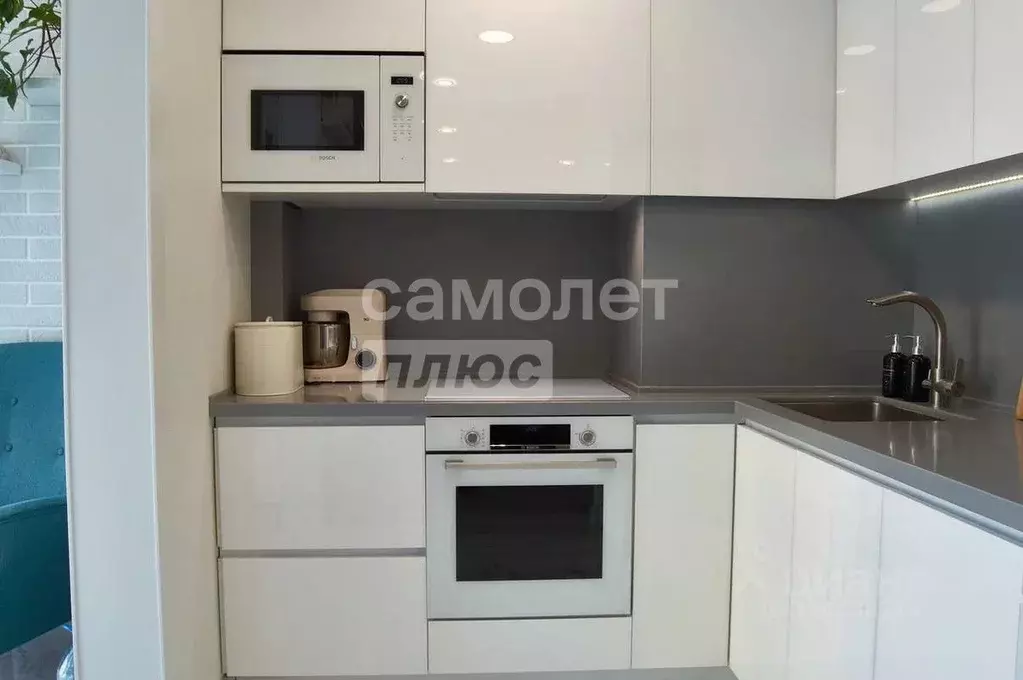 3-к кв. Курская область, Курск просп. Надежды Плевицкой, 23 (68.0 м) - Фото 2