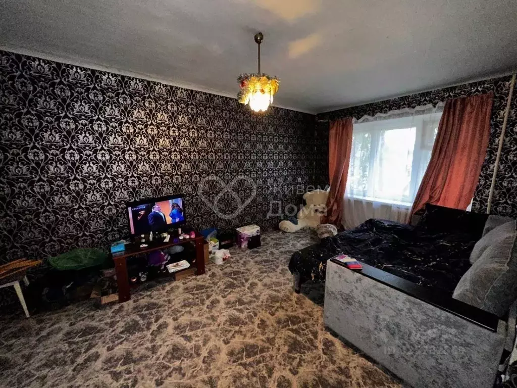 2-к кв. Волгоградская область, Волгоград ул. Дегтярева, 13 (42.9 м) - Фото 1