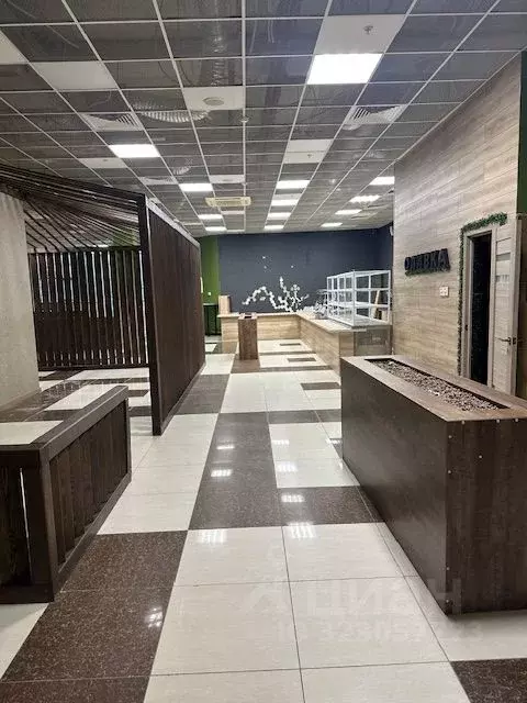 Помещение свободного назначения в Ханты-Мансийский АО, Нефтеюганск 2а ... - Фото 1