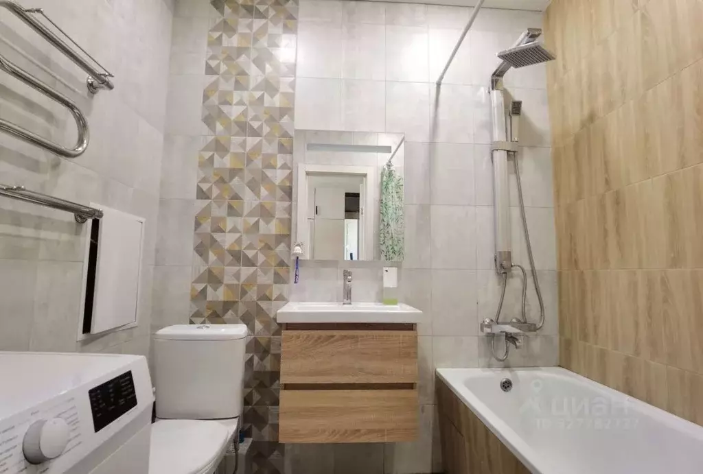 Студия Краснодарский край, Краснодар ул. Красных Партизан, 1/4к2 ... - Фото 1