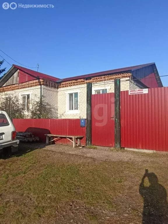 Дом в Ишимский район, деревня Куимова, Молодёжная улица, 19 (77 м) - Фото 0