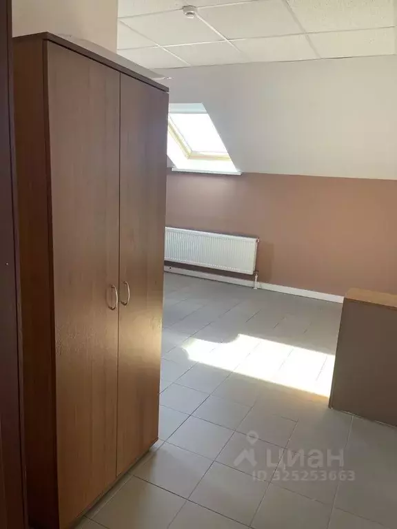 Офис в Ленинградская область, Ломоносовский район, Ропшинское с/пос, ... - Фото 1