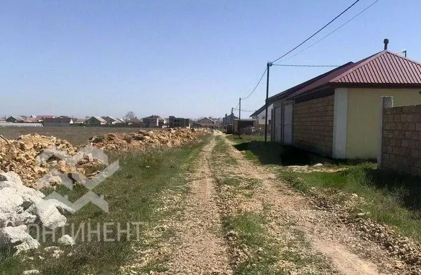 Участок в Крым, Сакский район, с. Уютное ул. Мельника (6.0 сот.) - Фото 0