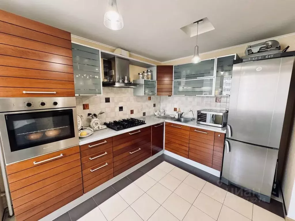 3-к кв. Крым, Симферополь ул. Лексина (68.5 м) - Фото 1