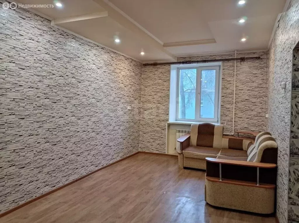 1-комнатная квартира: Нижний Тагил, Черемшанская улица, 5 (36.4 м) - Фото 2