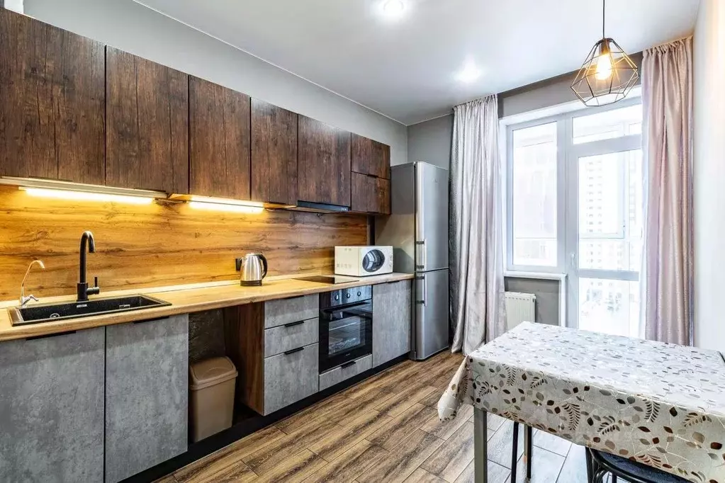 1-к кв. Свердловская область, Екатеринбург ул. Рябинина, 18/3 (33.3 м) - Фото 1