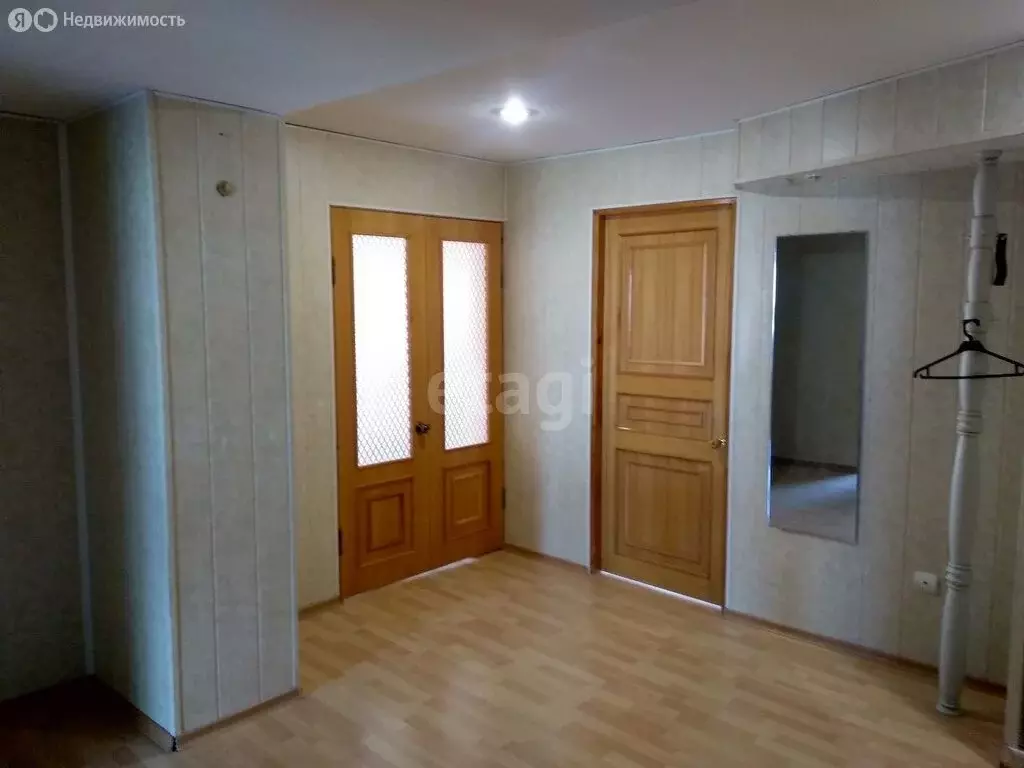 5-комнатная квартира: Черкесск, улица Карла Маркса, 25А (140.8 м) - Фото 0