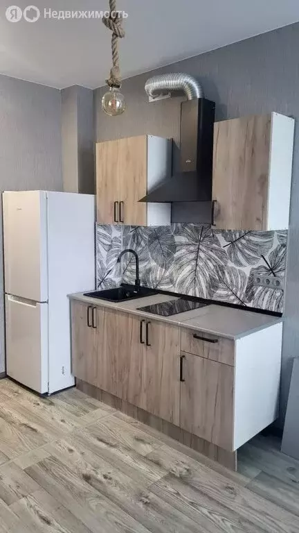 Квартира-студия: Новосибирск, улица Никитина, 128 (26 м) - Фото 0