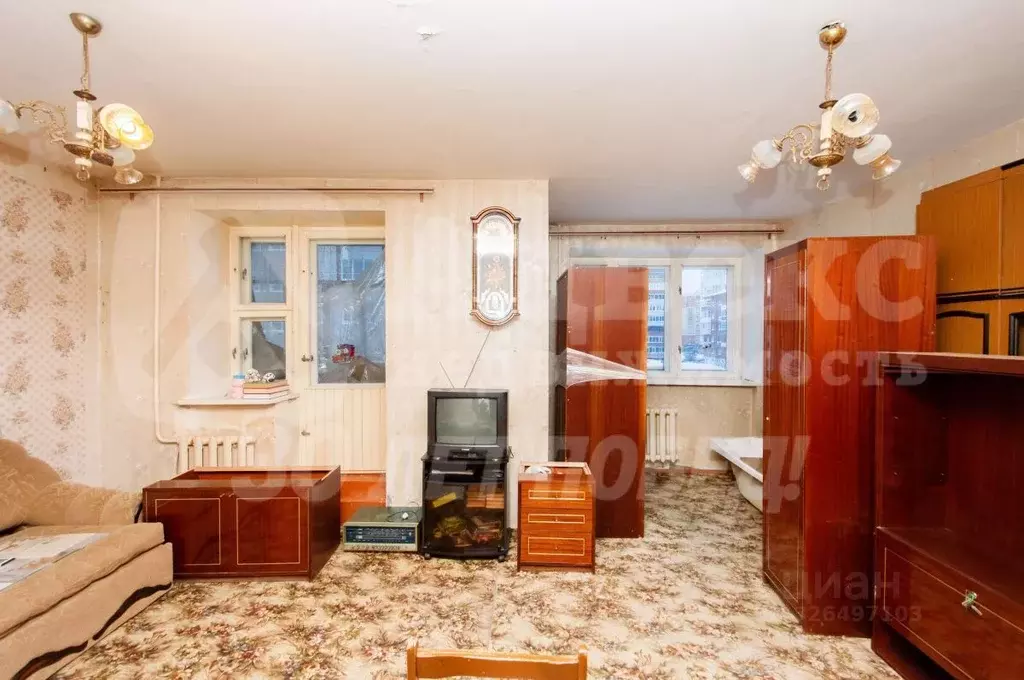 2-к кв. Тюменская область, Тюмень ул. Космонавтов, 6к1 (66.7 м) - Фото 2