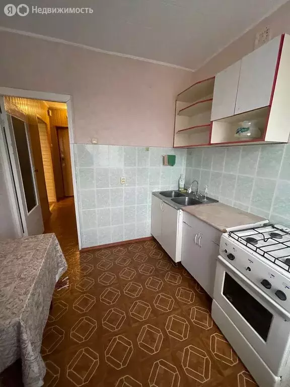 3-комнатная квартира: Беслан, улица Суворова, 5 (55 м) - Фото 1