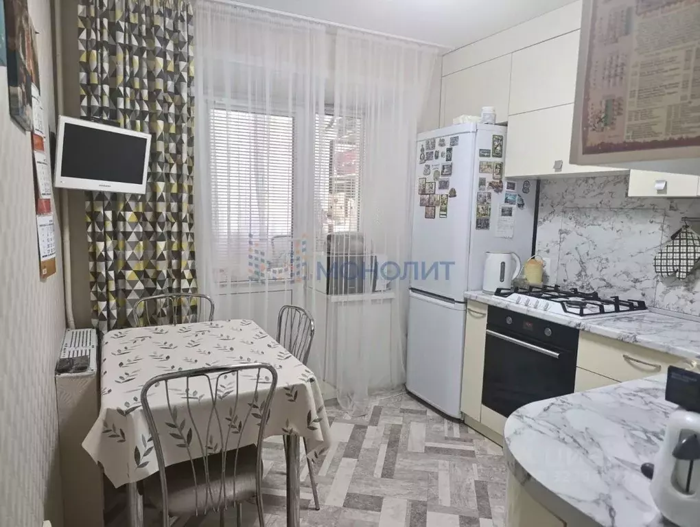 2-к кв. Нижегородская область, Бор ул. Фрунзе, 77 (48.8 м) - Фото 1