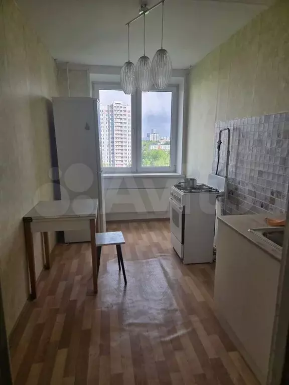 2-к. квартира, 74 м, 9/9 эт. - Фото 0