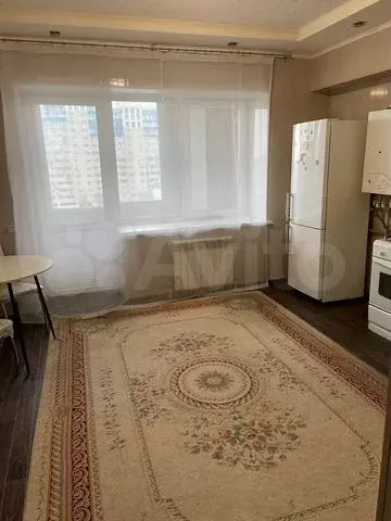 1-к. квартира, 54 м, 7/9 эт. - Фото 0