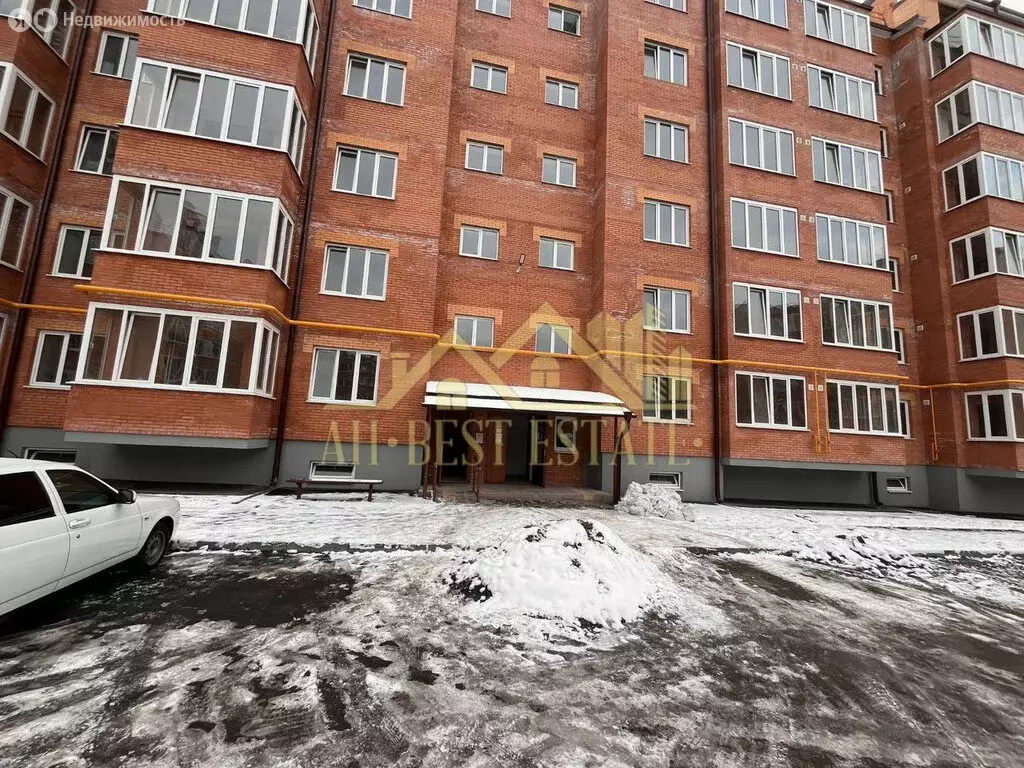 1-комнатная квартира: Владикавказ, улица Хадарцева, 39 (50 м) - Фото 1