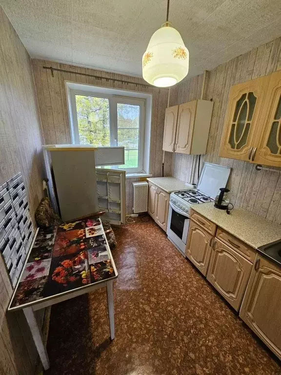 2-к кв. Ленинградская область, Тихвин 5-й мкр, 6 (42.0 м) - Фото 1