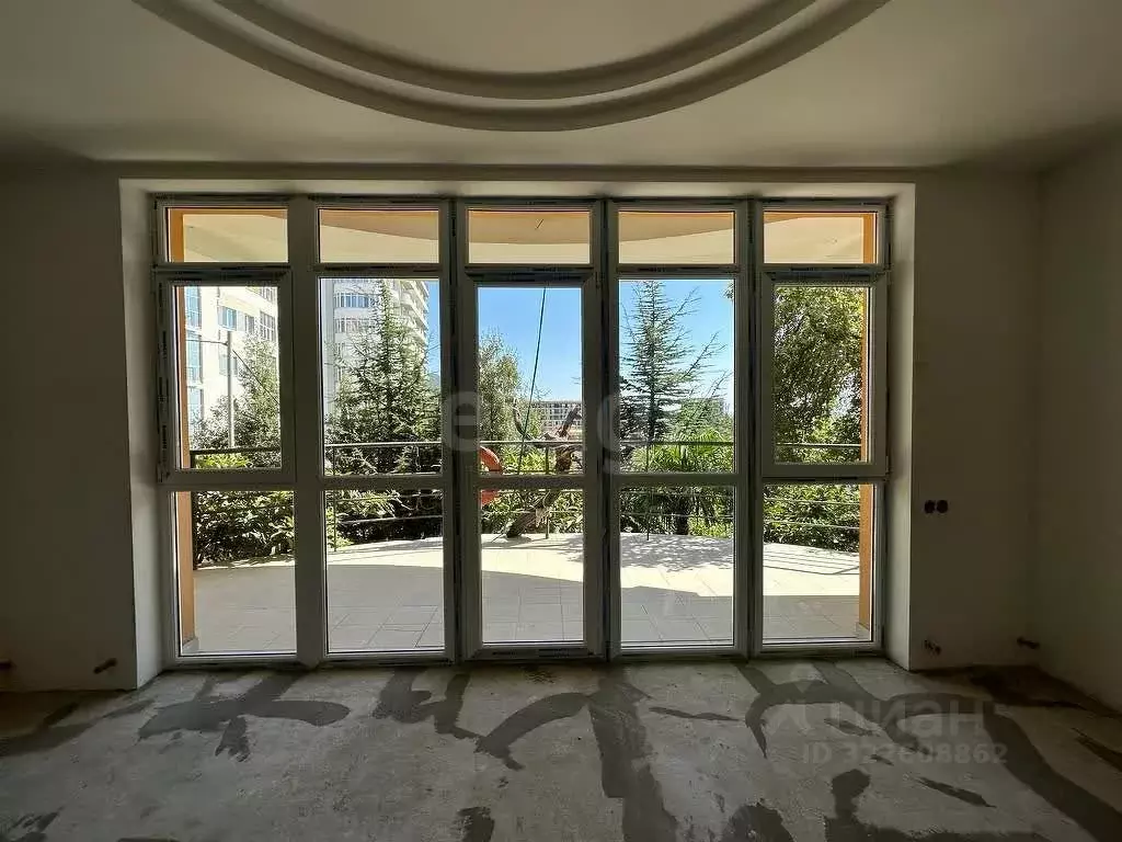 Торговая площадь в Крым, Ялта ул. Щорса, 34 (236 м) - Фото 1