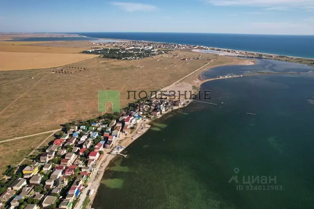 Участок в Крым, Евпатория городской округ, Мирный пгт  (11.0 сот.) - Фото 1