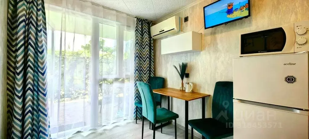 Комната Крым, Судак ул. Таврическая, 71 - Фото 2