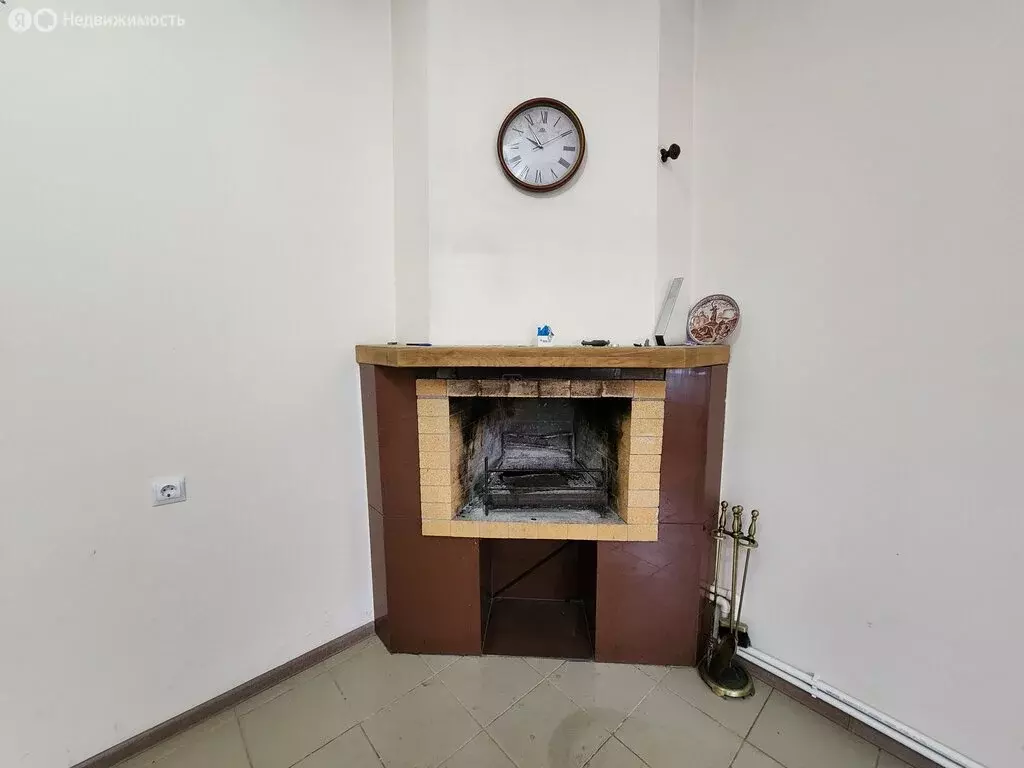 Дом в Выселковский район, Бузиновское сельское поселение, станица ... - Фото 1