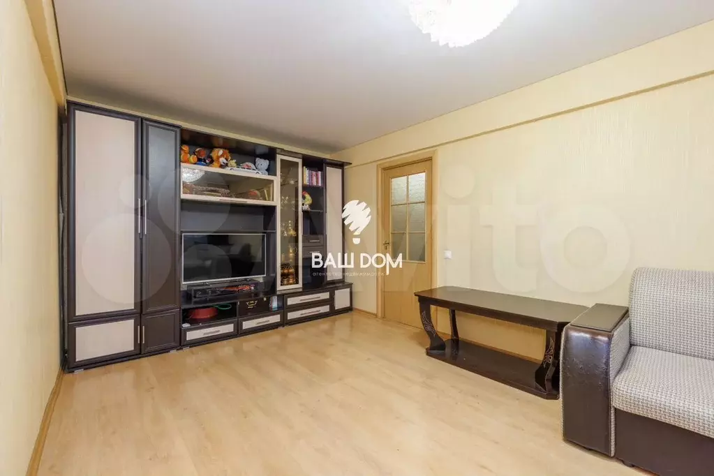 3-к. квартира, 55,9 м, 1/5 эт. - Фото 0
