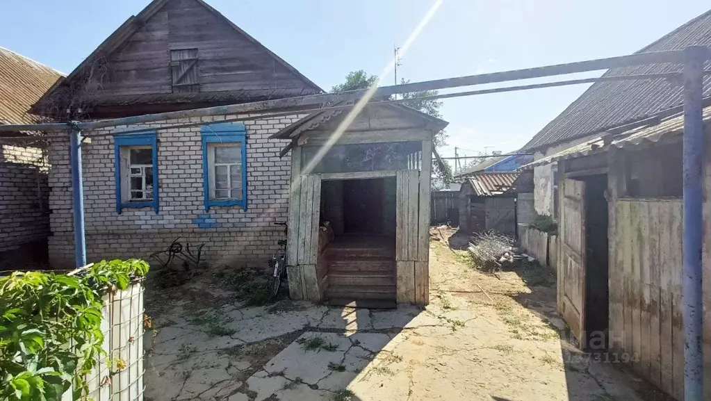 Дом в Волгоградская область, Светлый Яр рп ул. Саши Чекалина (46 м) - Фото 1