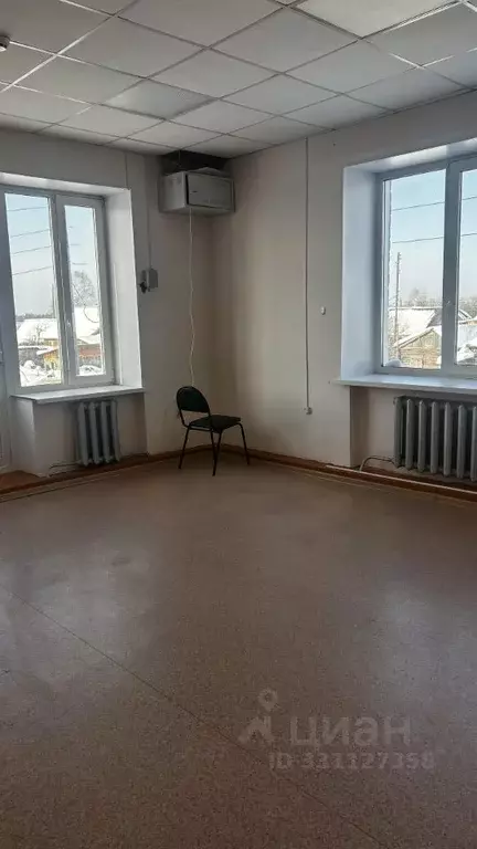 Помещение свободного назначения в Томская область, с. Тегульдет ул. ... - Фото 1