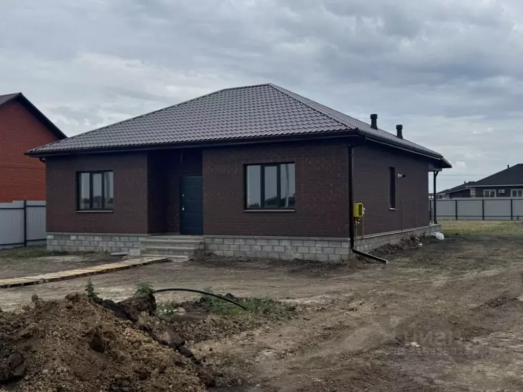 Дом в Белгородская область, Белгородский район, Разумное рп ул. ... - Фото 1