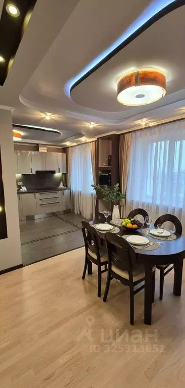 3-к кв. Белгородская область, Белгород ул. 5 Августа, 31 (113.9 м) - Фото 1