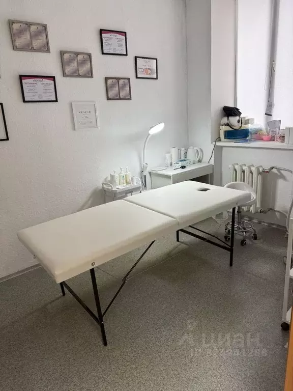 Офис в Пермский край, Пермь ул. Калинина, 13 (26 м) - Фото 2