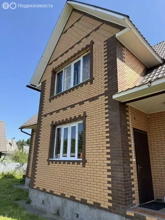 Дом в Конаково, улица Зелёный Бор (200 м) - Фото 1