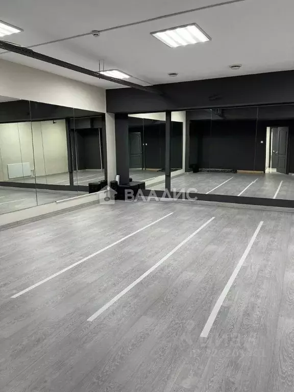 Помещение свободного назначения в Иркутская область, Иркутск ул. ... - Фото 1