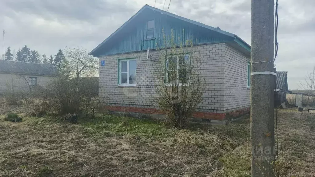 Дом в Новгородская область, Чудовский муниципальный район, Успенское ... - Фото 1